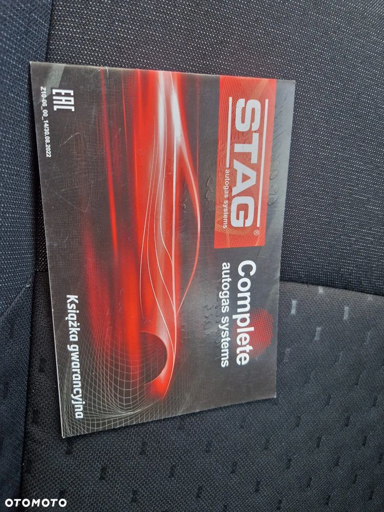 Toyota Corolla 1.8 Hybrid Comfort - 20