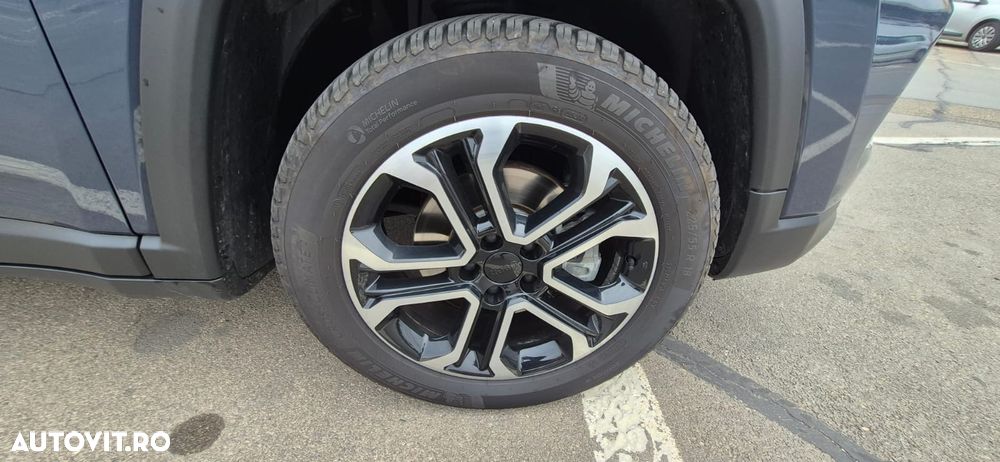 Jeep Compass - 23