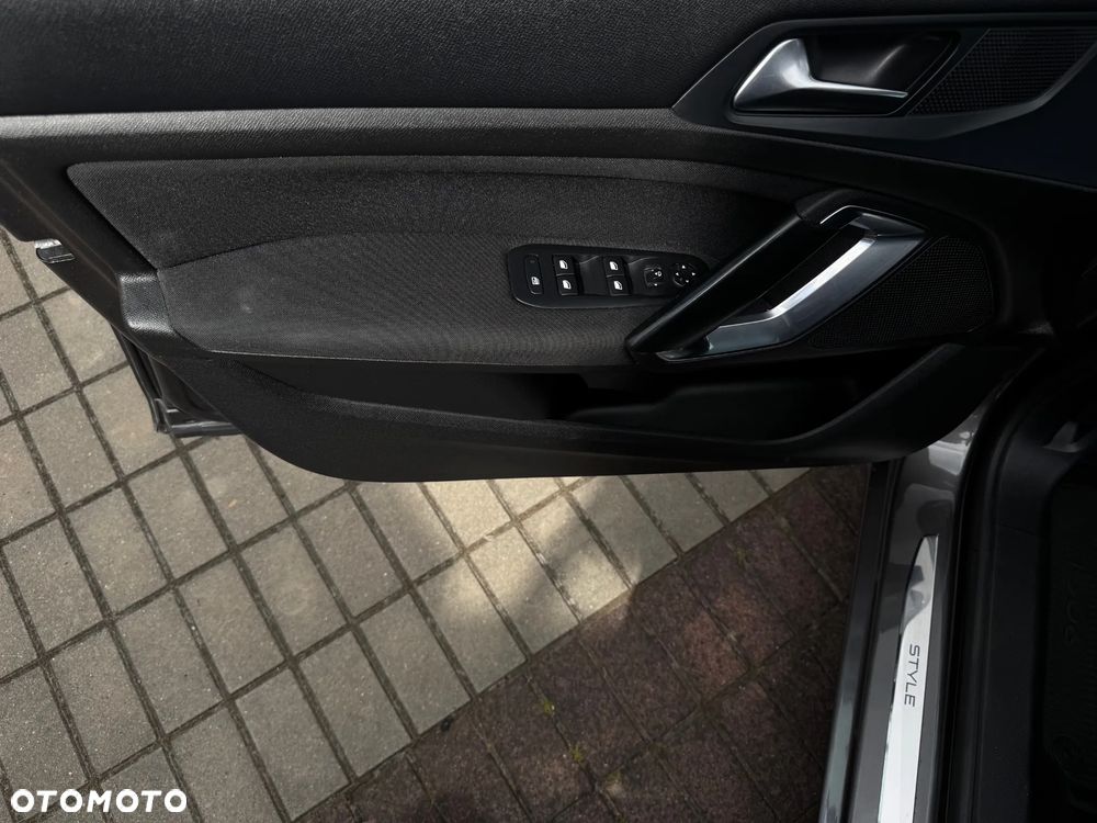 Peugeot 308 SW 1.2 PureTech GPF Active Pack S&S - 10