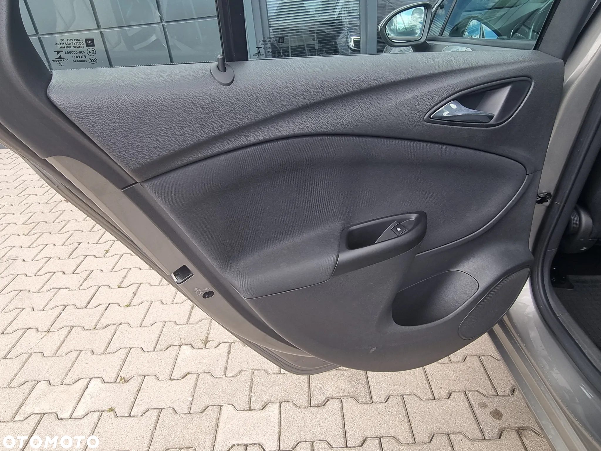 Opel Astra V 1.6 CDTI Enjoy S&S - 27