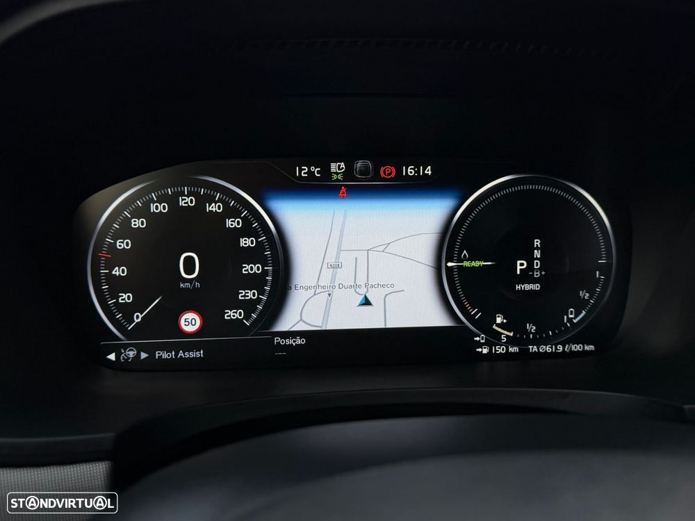 Volvo V90 2.0 T8 PHEV Inscription AWD - 31