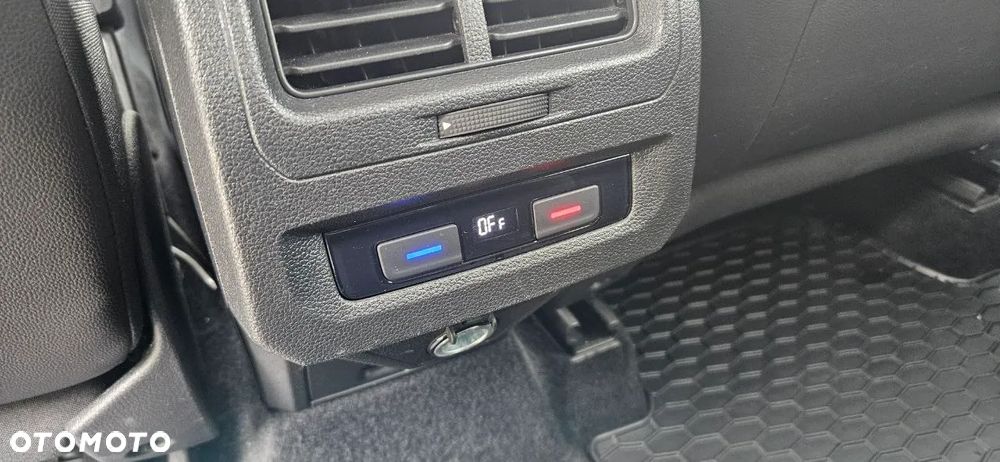 Volkswagen Touran 1.5 TSI EVO Highline DSG - 35