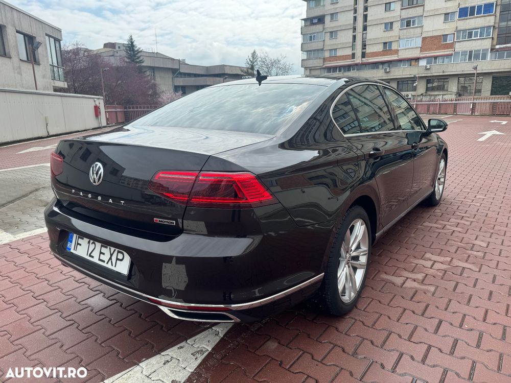 Volkswagen Passat - 5