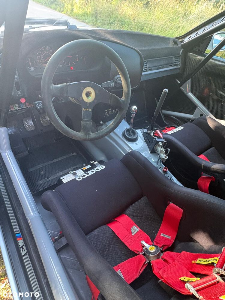 BMW M3 Standard - 7