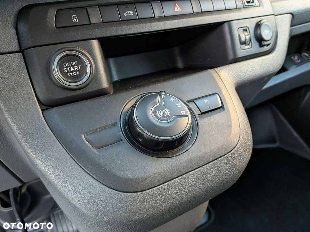Opel Vivaro - 14