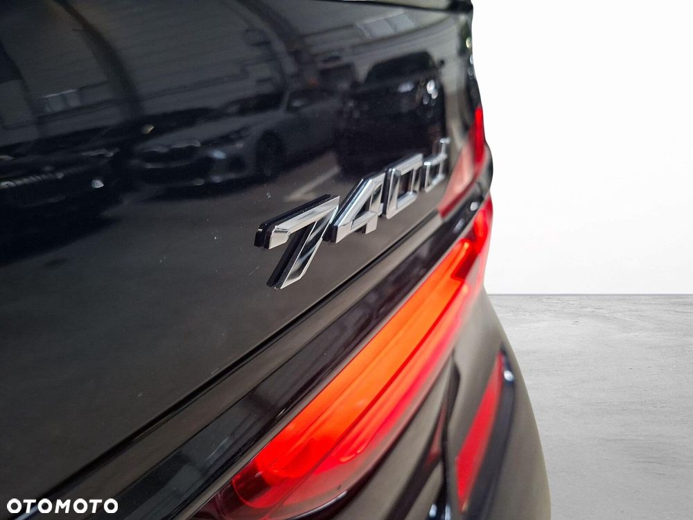 BMW Seria 7 - 23