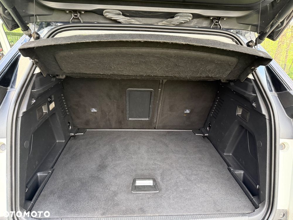 Peugeot 3008 1.5 BlueHDi Crossway S&S - 13