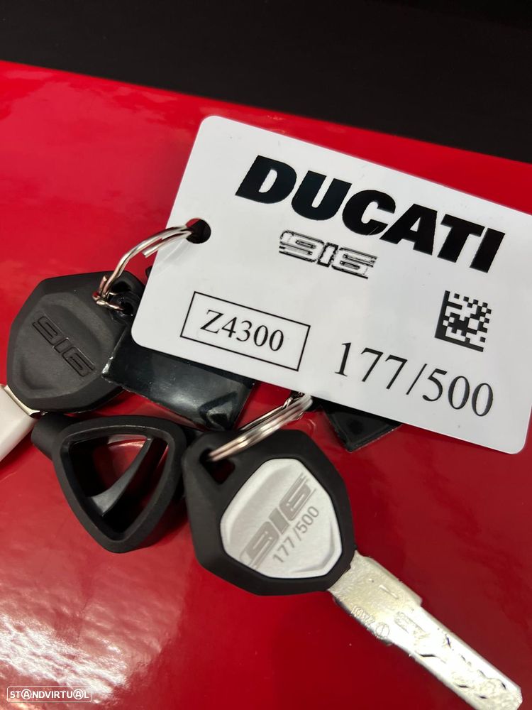 Ducati Panigale V4 SP2 - 30º Anniversário 916 - 4