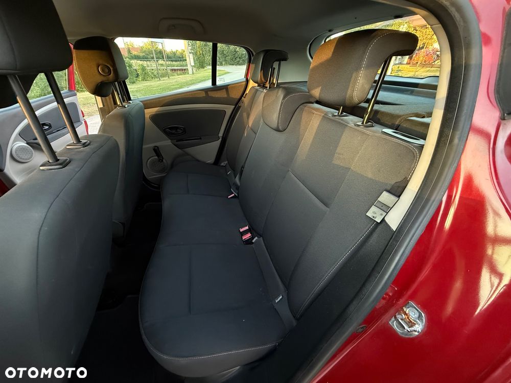 Renault Megane 1.6 16V 100 Expression - 8