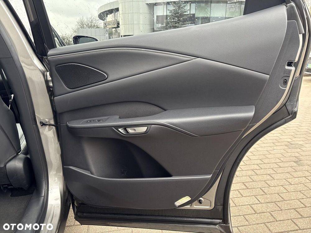 Lexus RX 450h+ Prestige - 17