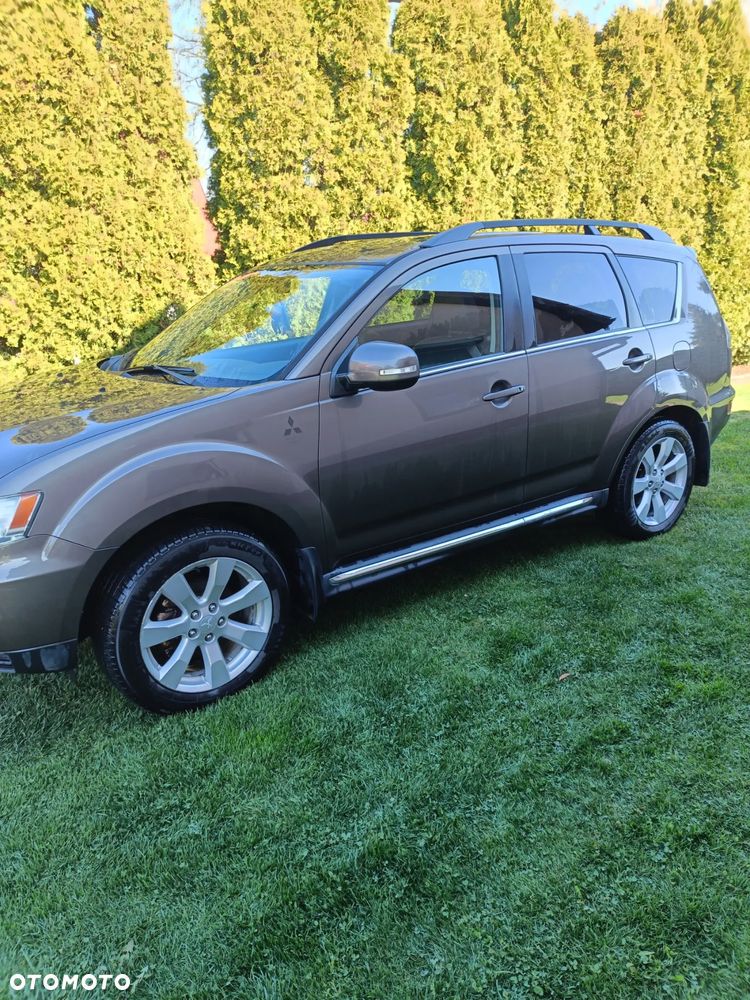 Mitsubishi Outlander 2.2 DID Instyle EU5 - 3