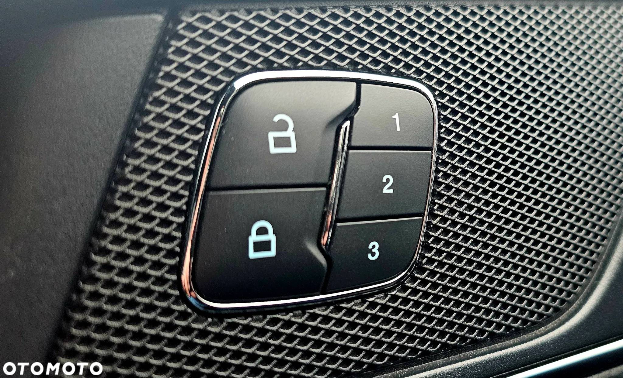 Ford S-Max - 36
