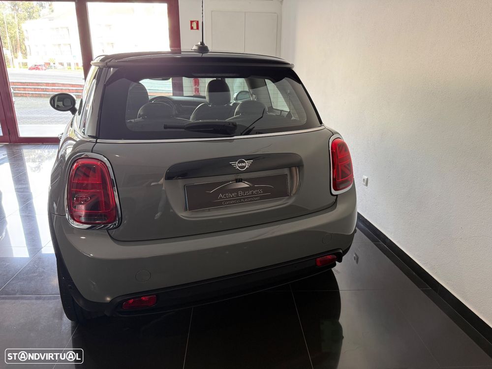 MINI 3 Portas Cooper SE Classic - 5