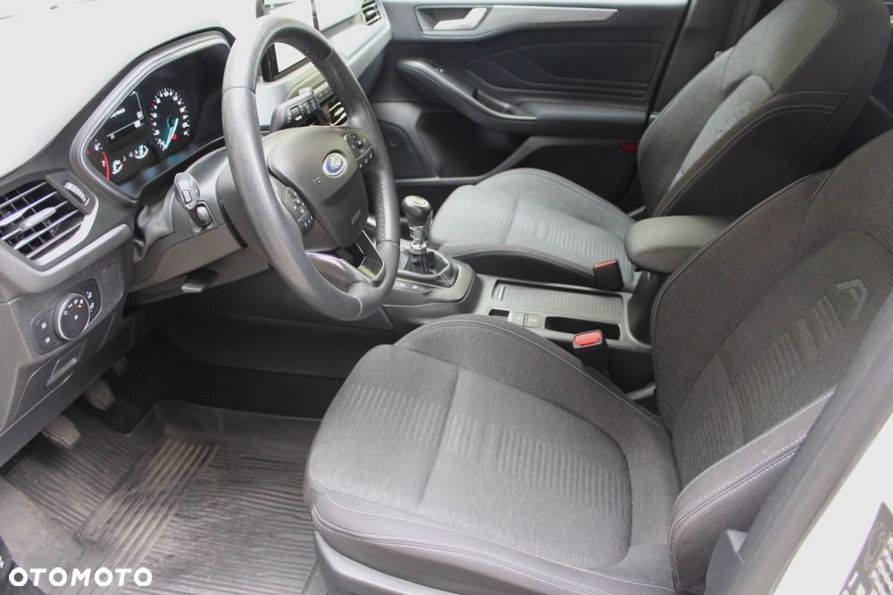 Ford Focus 1.0 EcoBoost Active - 12