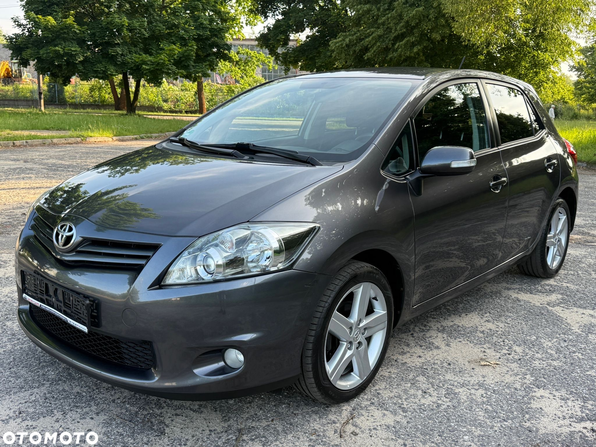 Toyota Auris 1.6 Life+ - 24