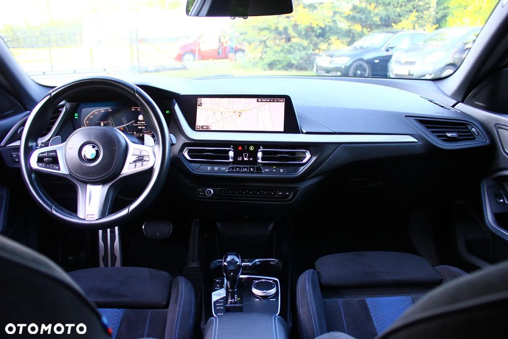BMW Seria 2 218d M Sport sport - 35