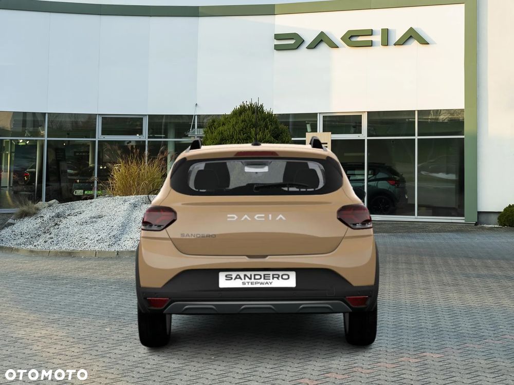 Dacia Sandero - 4