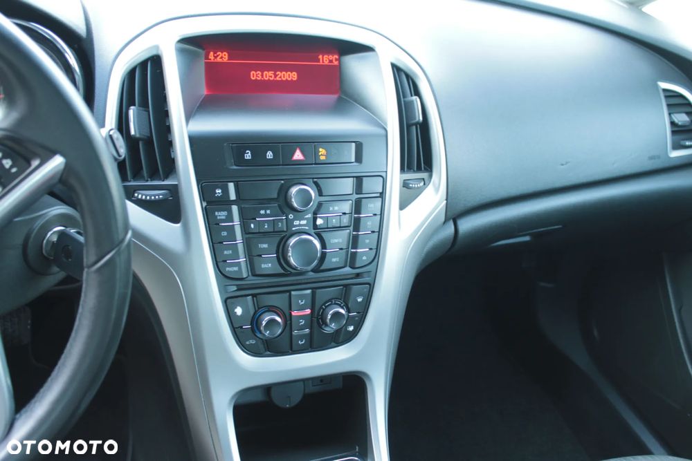 Opel Astra 1.6 Design Edition - 9