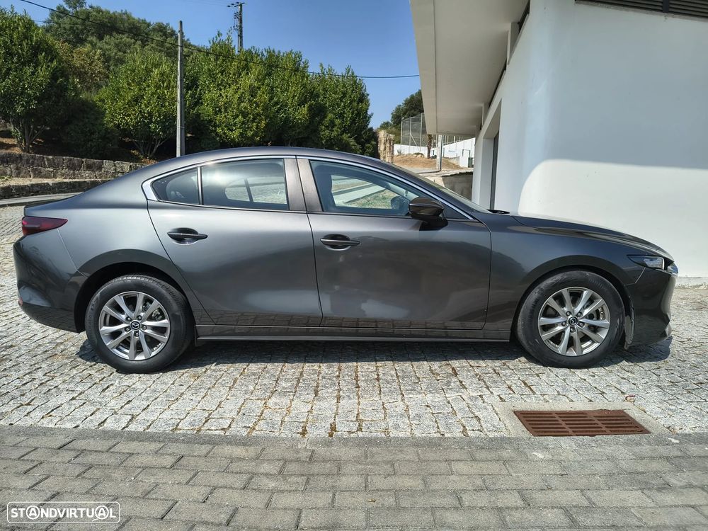 Mazda 3 Sedan 1.8 Sky-D Evolve - 8