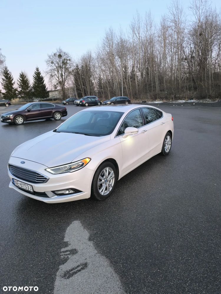 Ford Fusion - 11