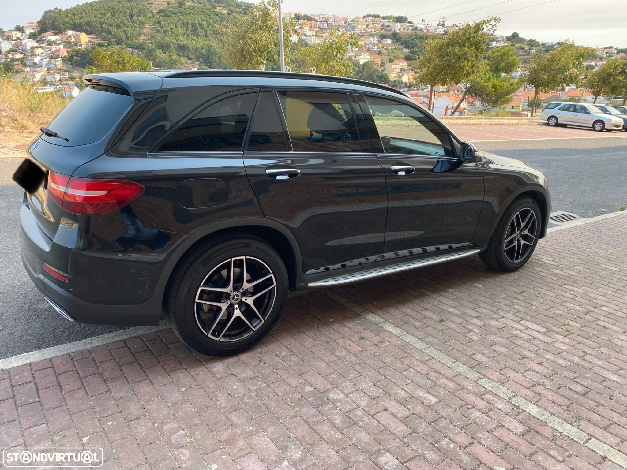 Mercedes-Benz GLC 250 d 4Matic 9G-TRONIC AMG Line - 10
