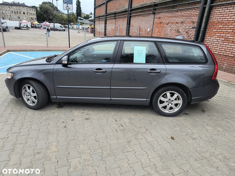 Volvo V50 D3 Kinetic - 8