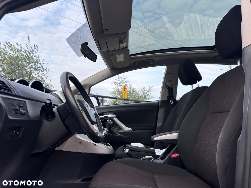 Toyota Verso 1.8 5-Sitzer Executive - 16