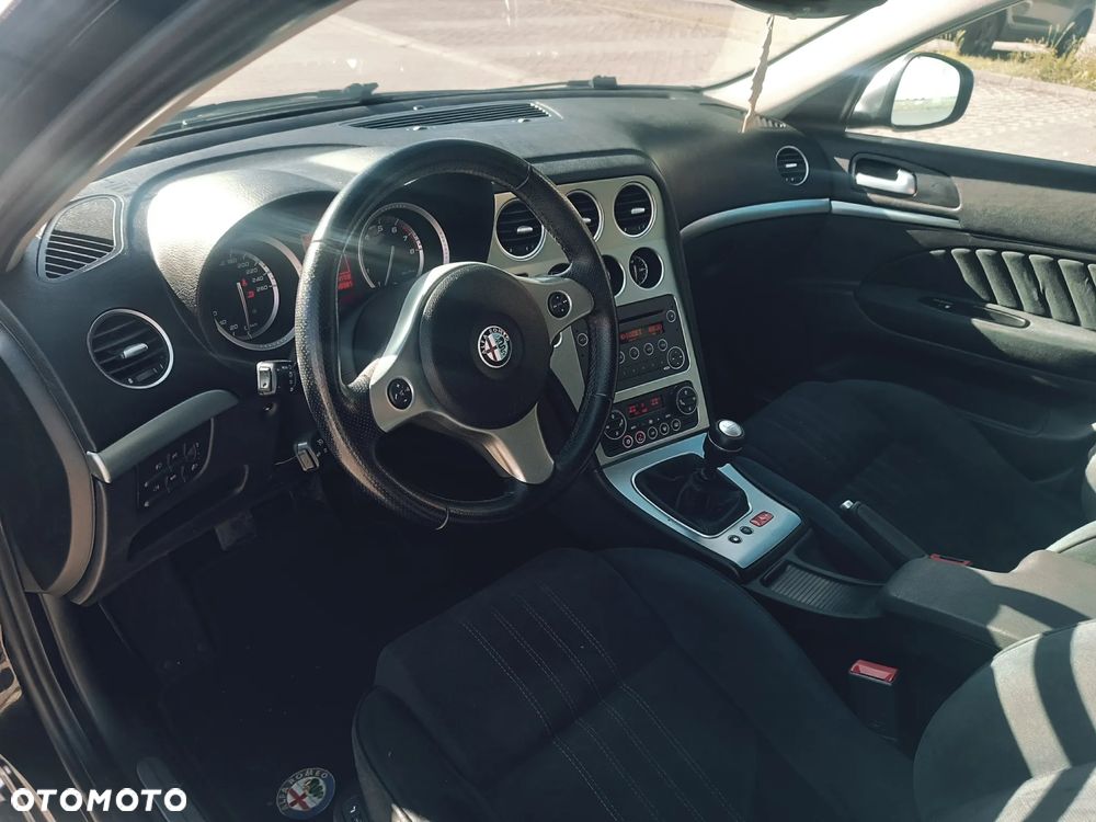 Alfa Romeo 159 1.8 TBI 16V - 10