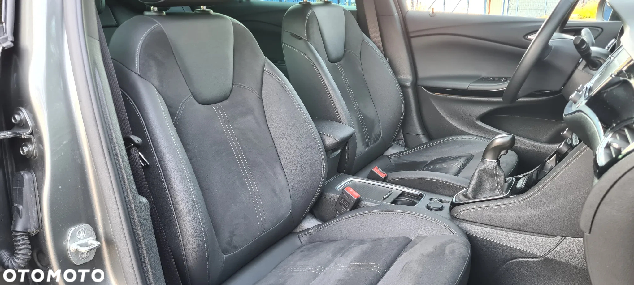 Opel Astra V 1.4 T Elite - 23