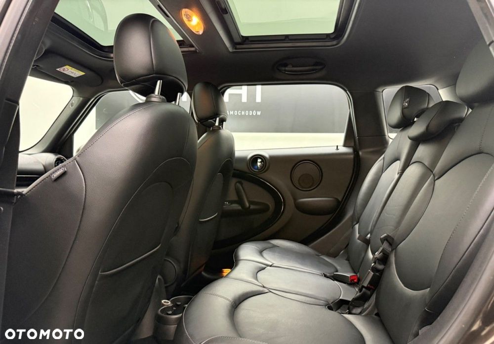 MINI Countryman - 25