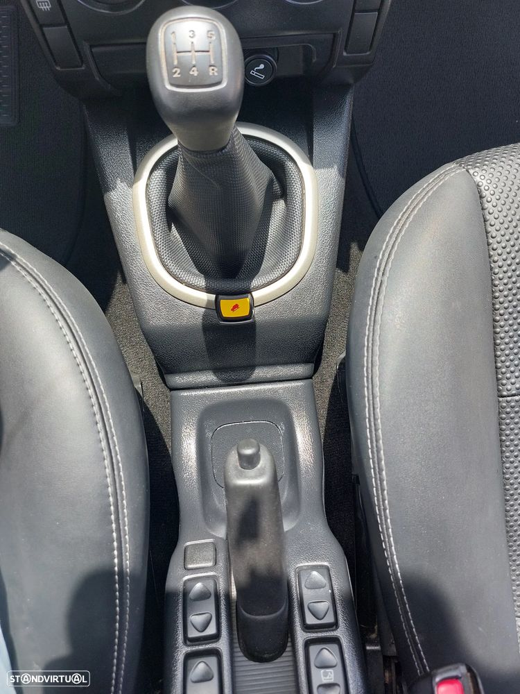 Land Rover Freelander 2.0 Td4 Sport - 21