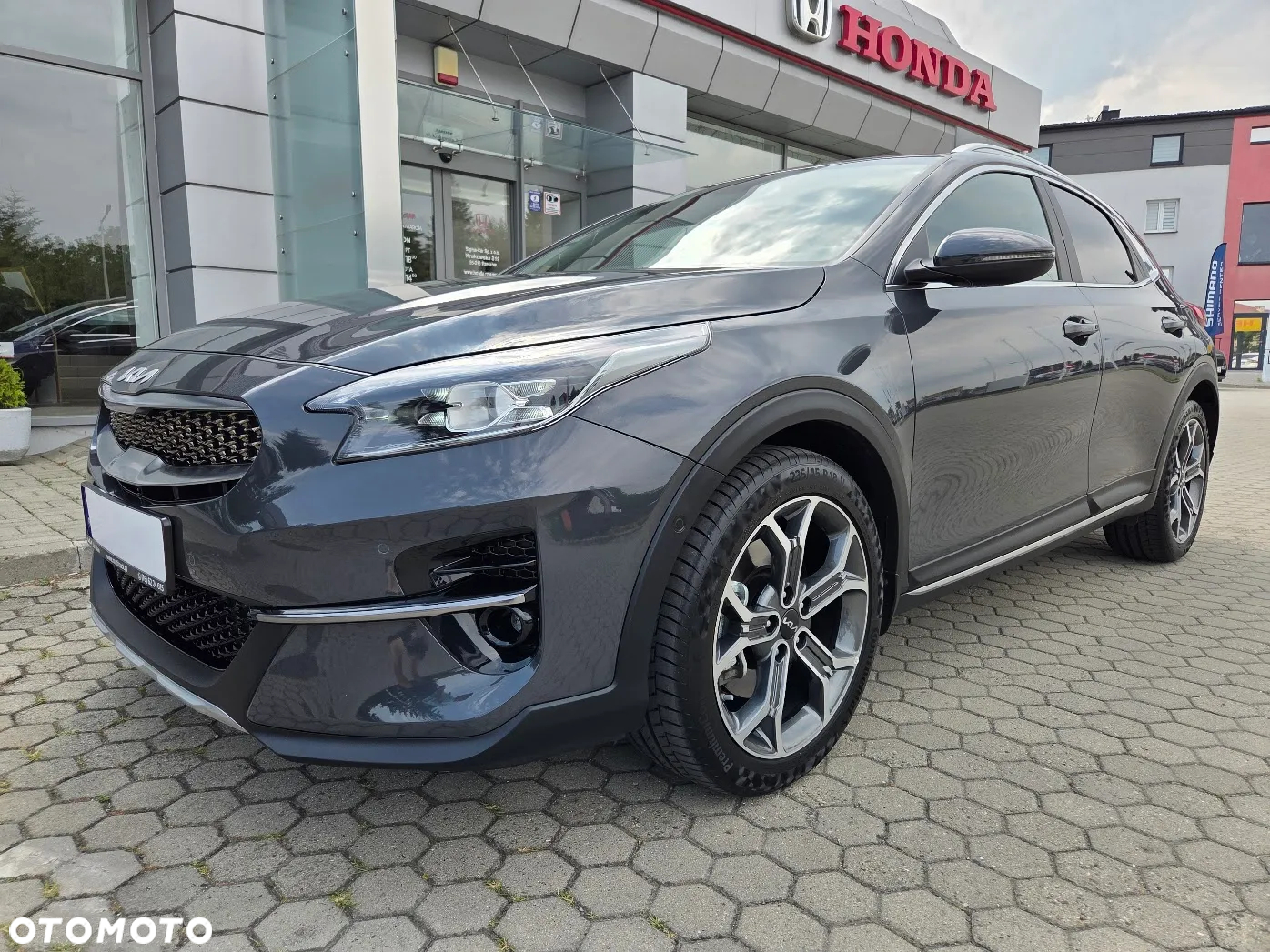 Kia XCeed 1.6 T-GDI L Business Line DCT - 3
