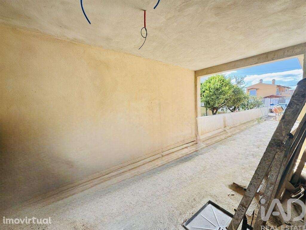 Casa / Villa T3 em Fernão Ferro de 161,00 m2 - Grande imagem: 4/7