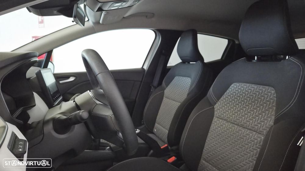 Renault Clio 1.0 TCe Evolution Bi-Fuel - 10