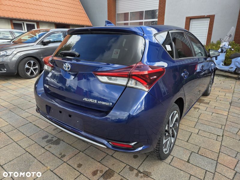 Toyota Auris 1.8 HSD Luna - 7