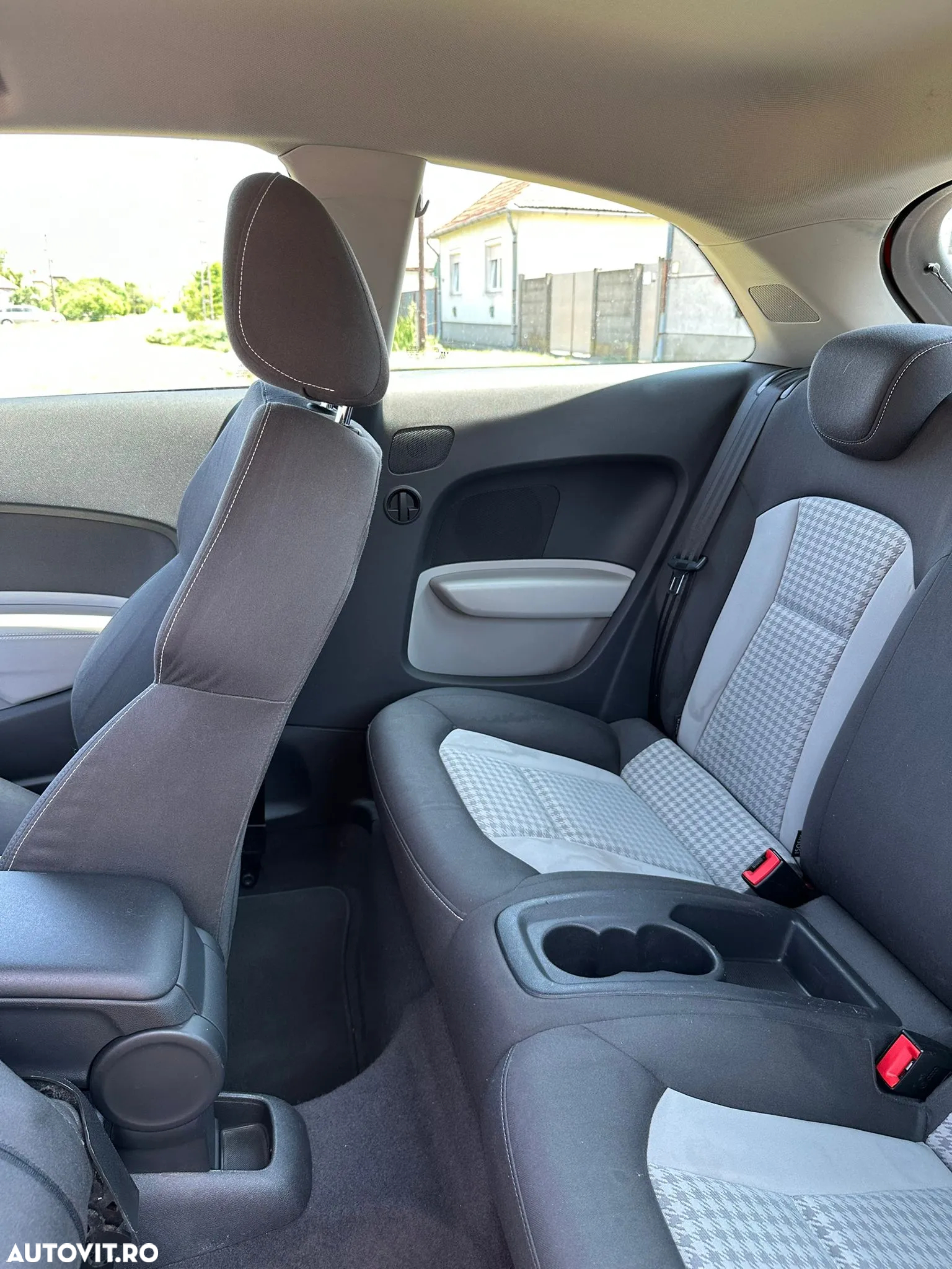 Audi A1 1.6 TDI Ambition - 8