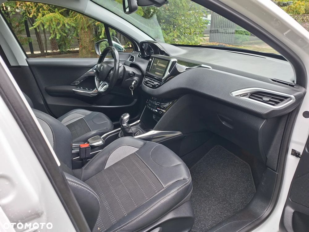 Peugeot 2008 - 23