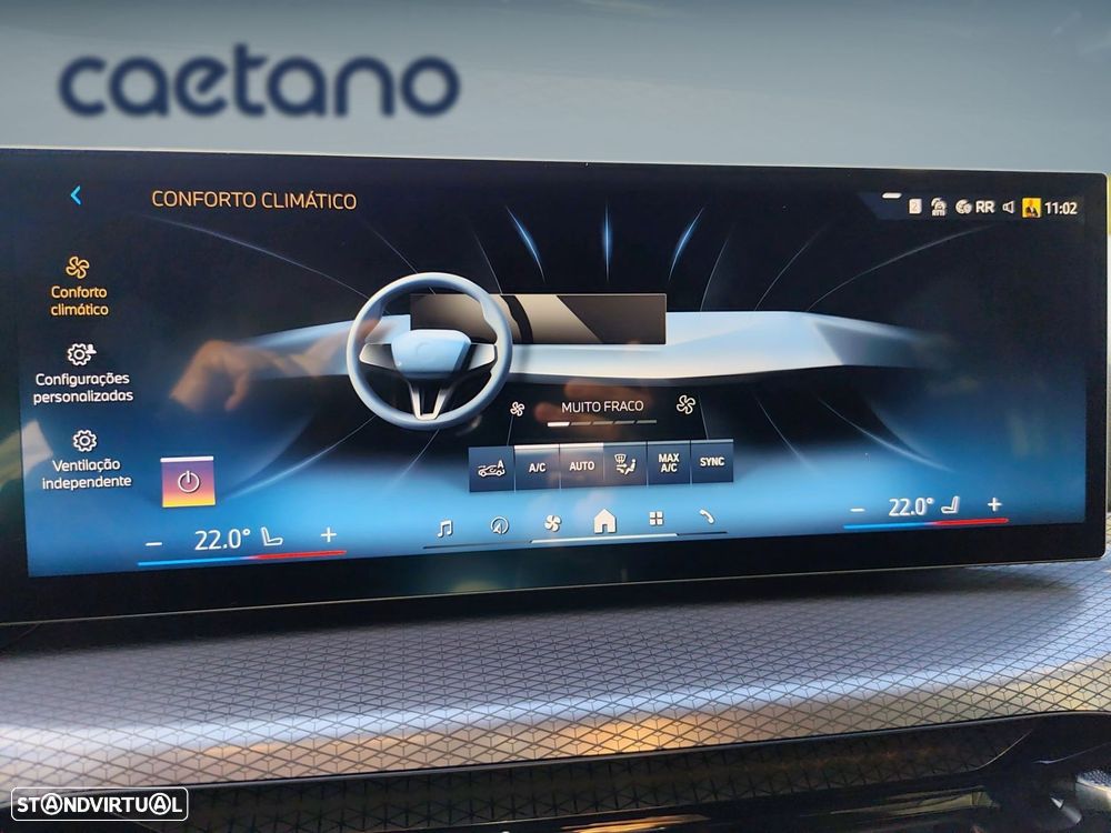 BMW 320 d Pack Desportivo M Pro Auto - 31