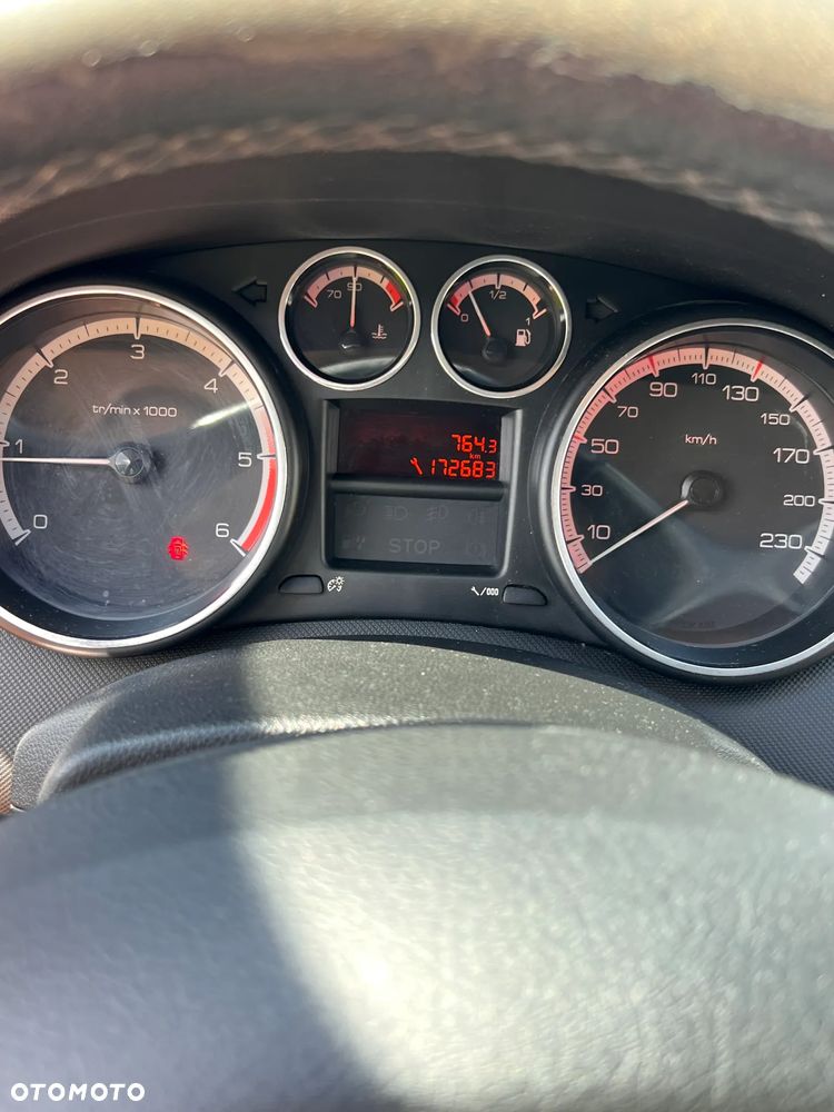 Peugeot 308 1.6 HDi Presence - 25