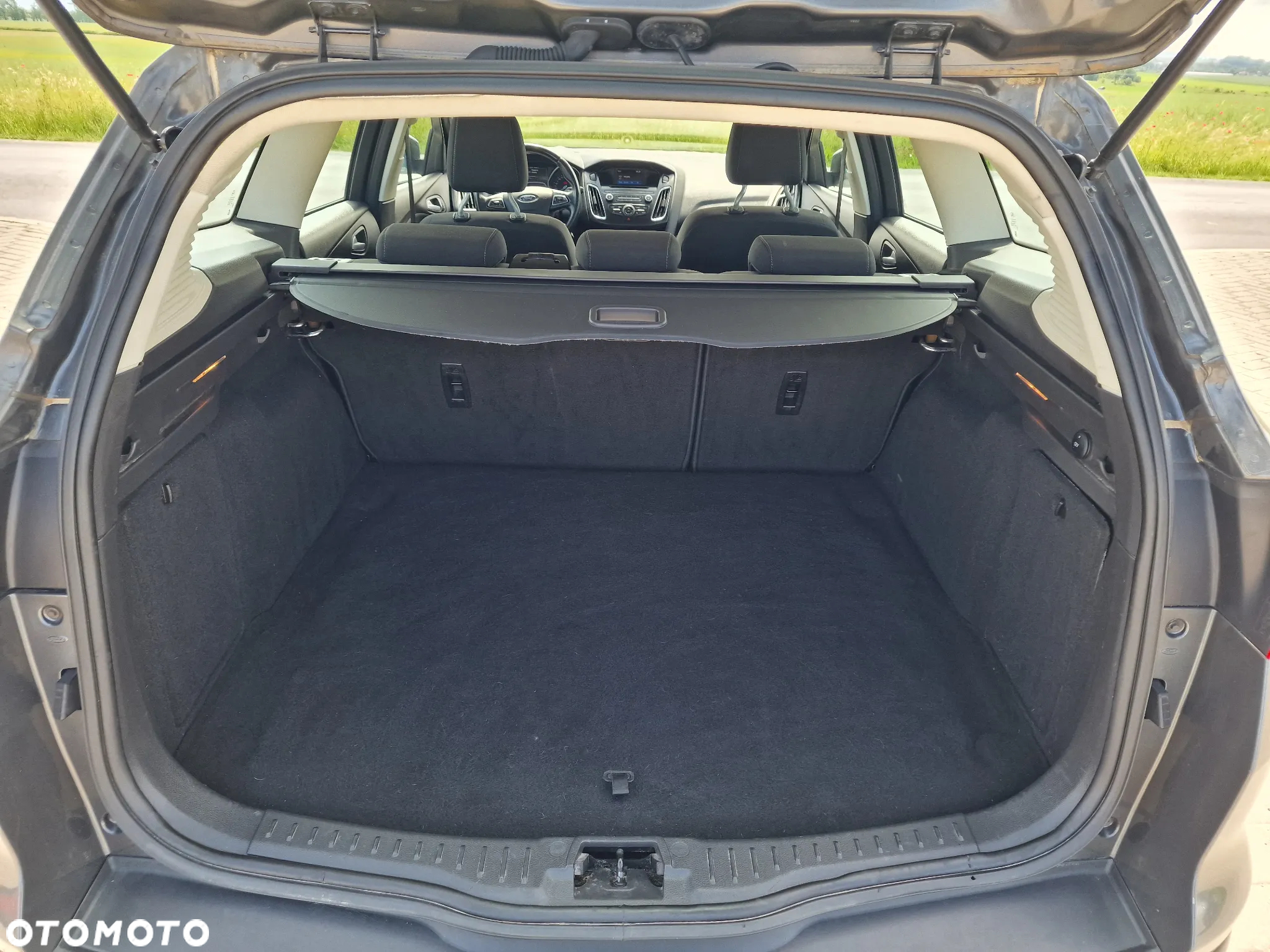 Ford Focus 1.0 EcoBoost Trend Edition - 22