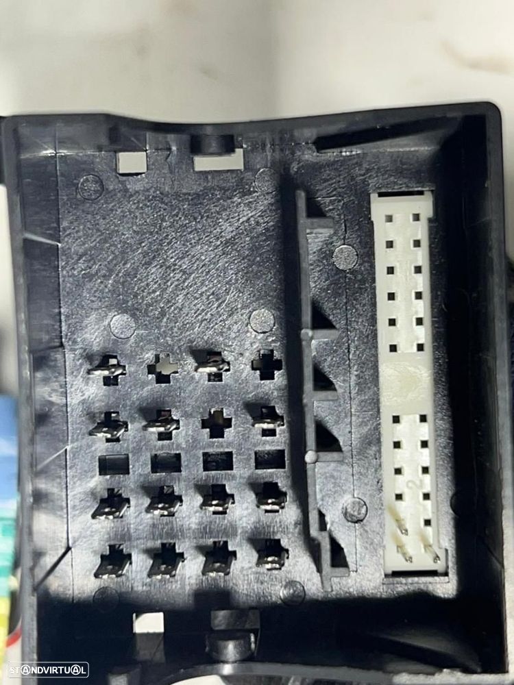 Rádio VW PASSAT (3C5 3C2) - 4