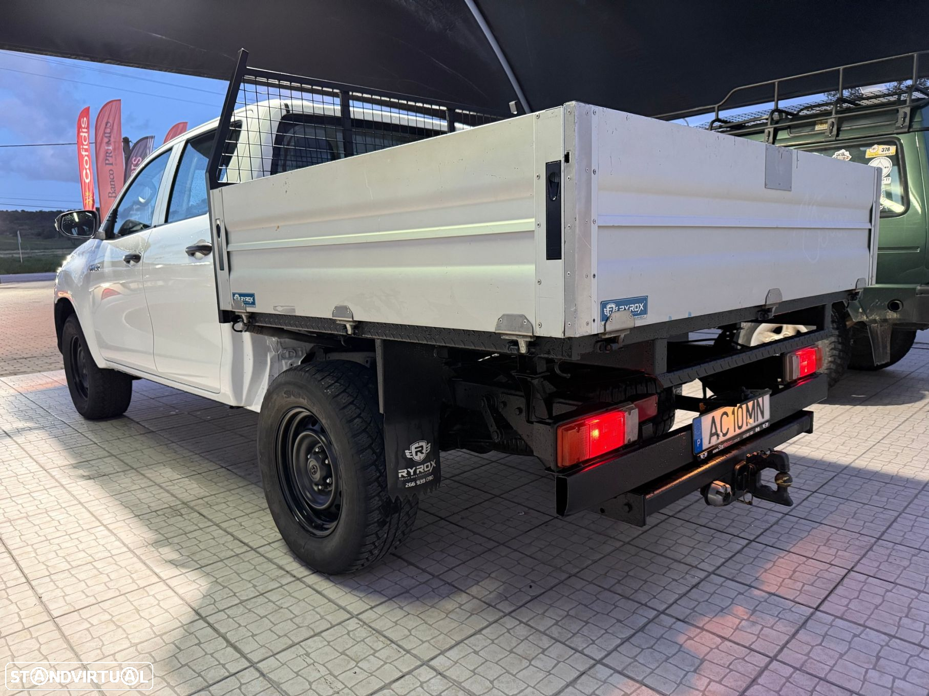 Toyota Hilux 2.4 D-4D 4WD CD CH - 6