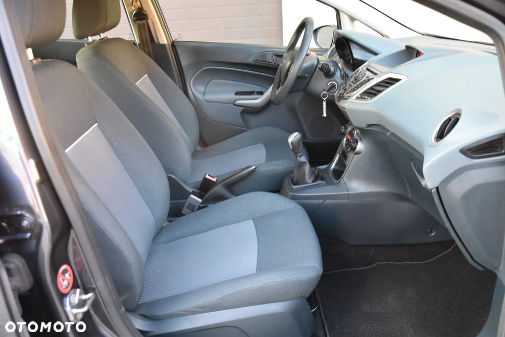 Ford Fiesta 1.25 Titanium EU5 - 18