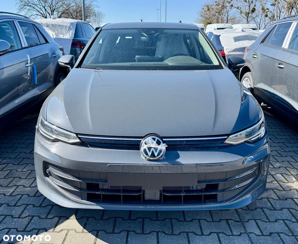 Volkswagen Golf - 3