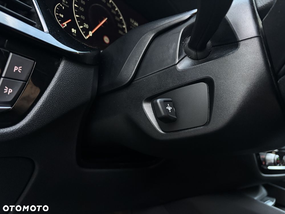 BMW Seria 5 520d M Sport Edition - 18