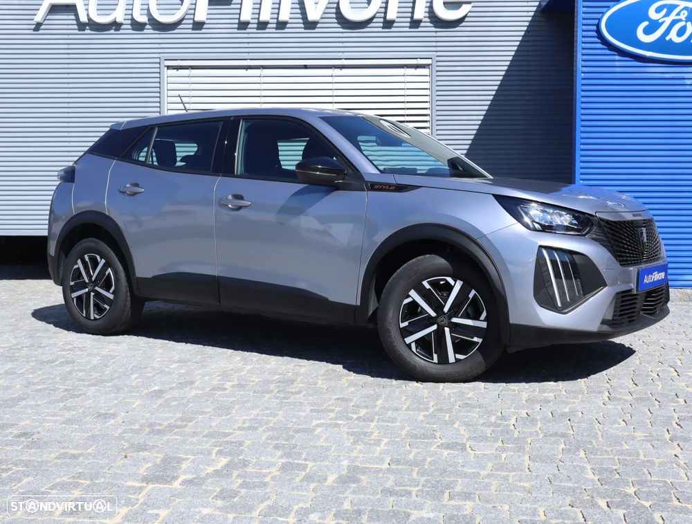 Peugeot 2008 1.2 PureTech Style - 6