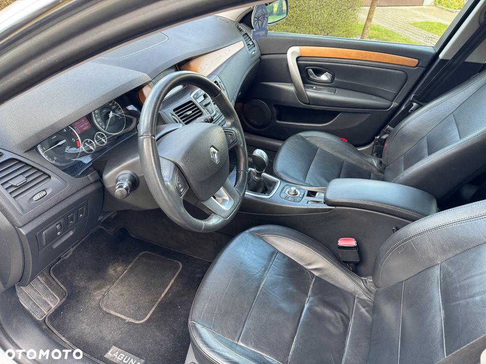 Renault Laguna 2.0 DCi Initiale - 13