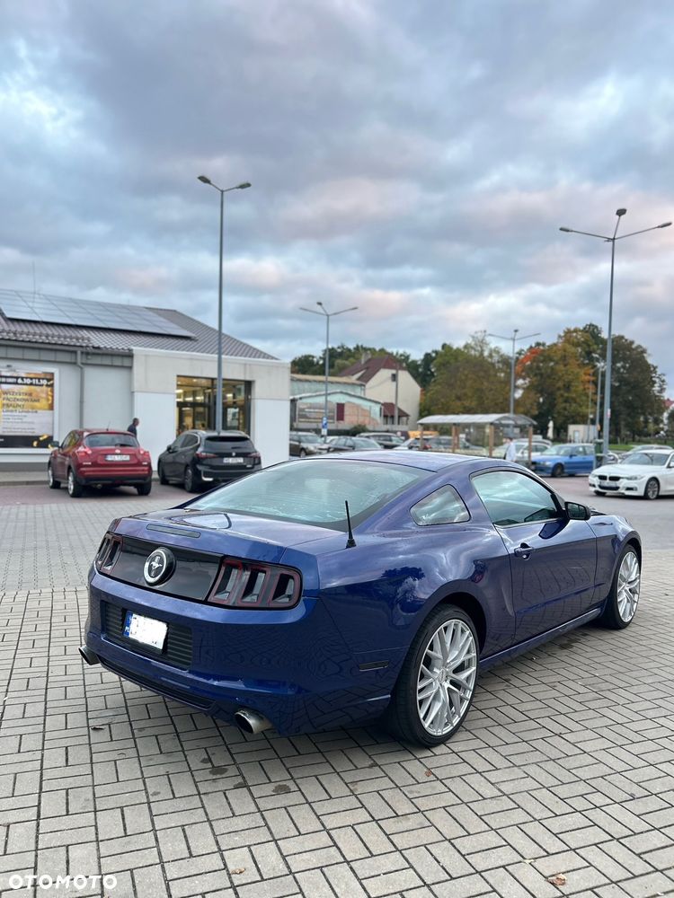 Ford Mustang 3.7 V6 - 6