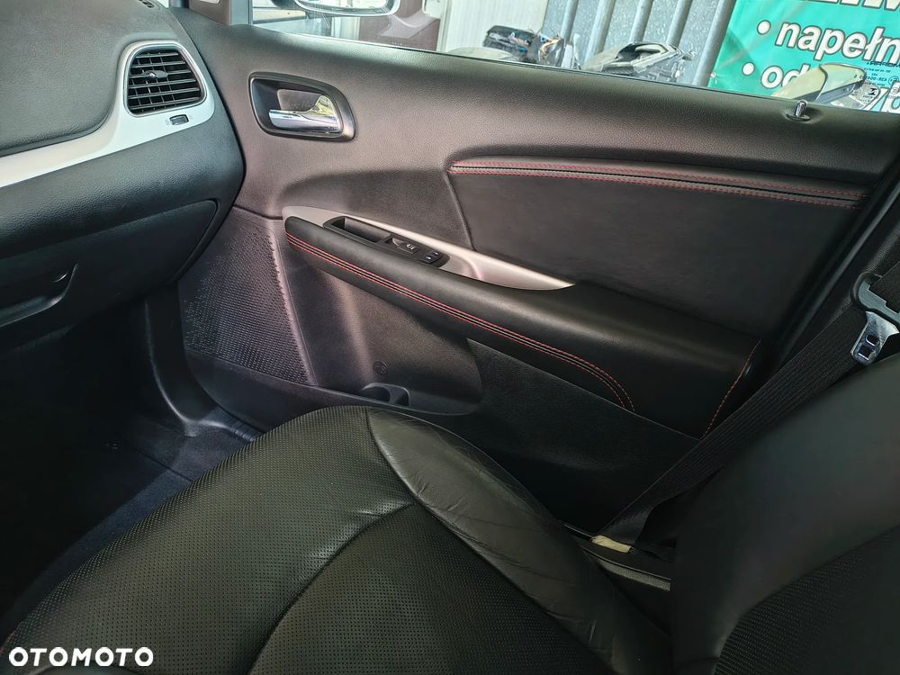 Dodge Journey - 17