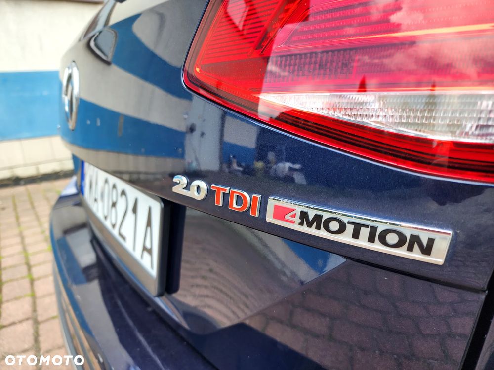 Volkswagen Passat Alltrack 2.0 TDI SCR 4Motion DSG - 10